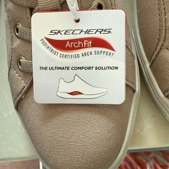 Brand new Skechers taupe sneakers. Slip-in No Bending design. Comfy Arch-support - Picture 7 of 10
